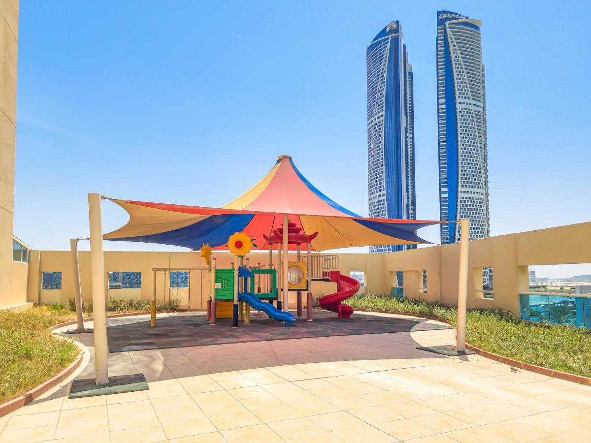 Daniels 1br Business Bay Partial Burj Khalifa View Дубай