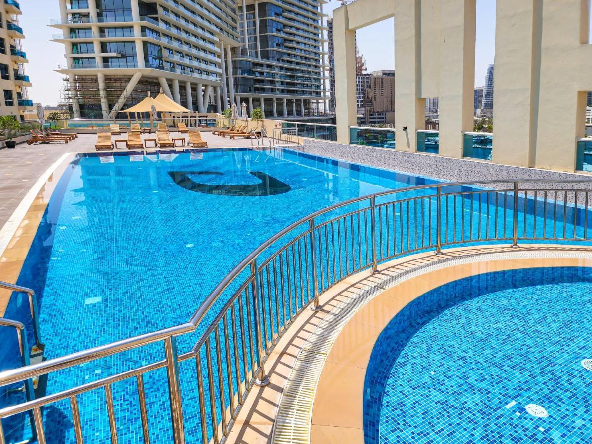 Daniels 1br Business Bay Partial Burj Khalifa View Апартаменты